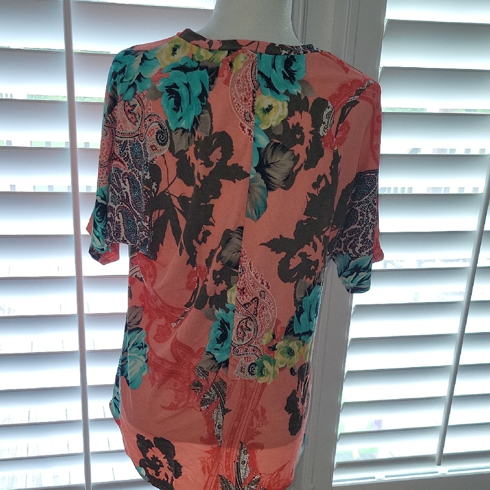 A Girl Thing Vibrant Floral Blouse - Picture 3 of 3